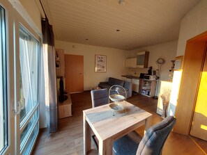 LED TV, books - close to nature cozy apartment in Olpe (Olpe)