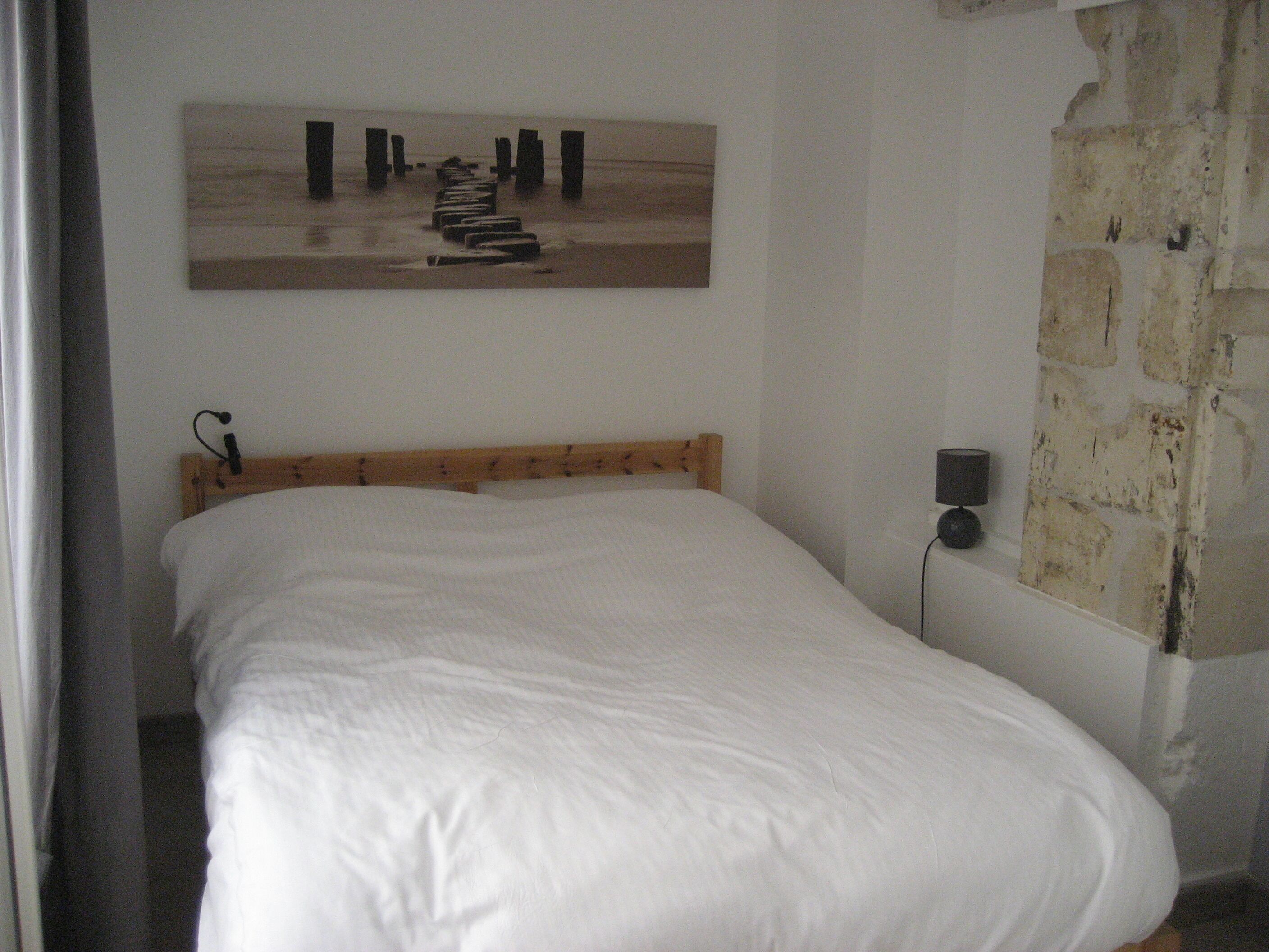 Quiet apartment with terrace in the historic center of La Rochelle