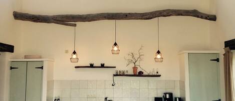 Kühlschrank, Ofen, Herdplatte, Geschirrspüler