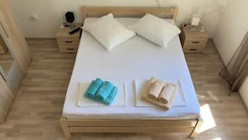 2 Schlafzimmer, Bügeleisen/Bügelbrett, WLAN, Bettwäsche