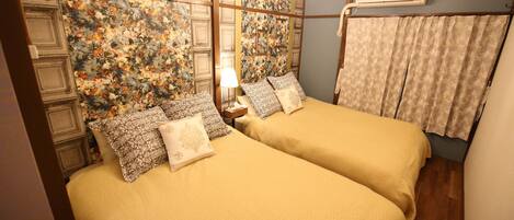 Private Vacation Home | 2 bedrooms, iron/ironing board, free WiFi, bed sheets