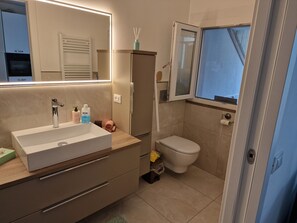 تجهيزات دش، مجففات شعر