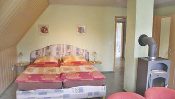 3 chambres, Wi-Fi gratuit, draps fournis