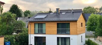 Nyt: Luksuriøs lejlighed med udsigt over søen og haven [no. 2]