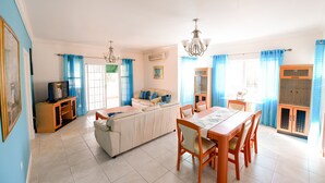 Interior - ZenTopia (Montego Bay)
