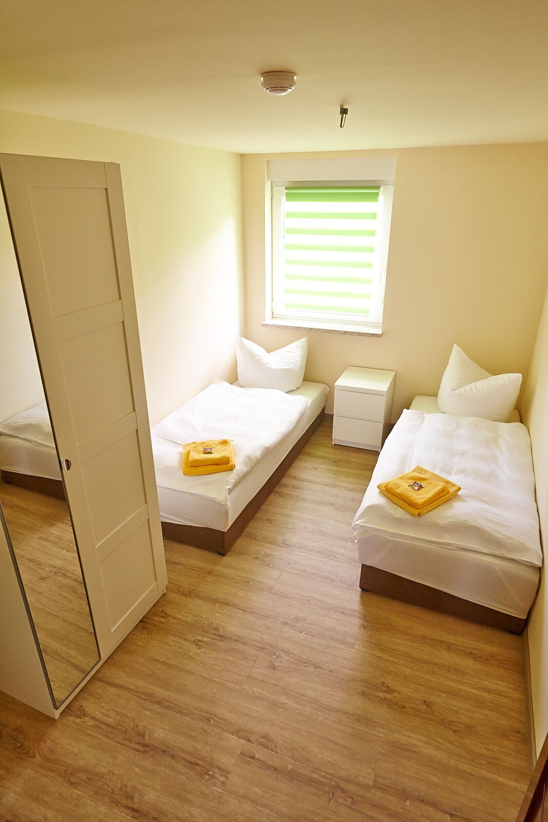 Holiday house with pool and sauna in the middle of the forest on the Elbe bike path