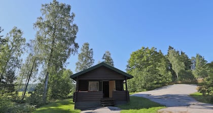 BEAUTYFULL COTTAGE WITH MOTORBOAT and CANOE
