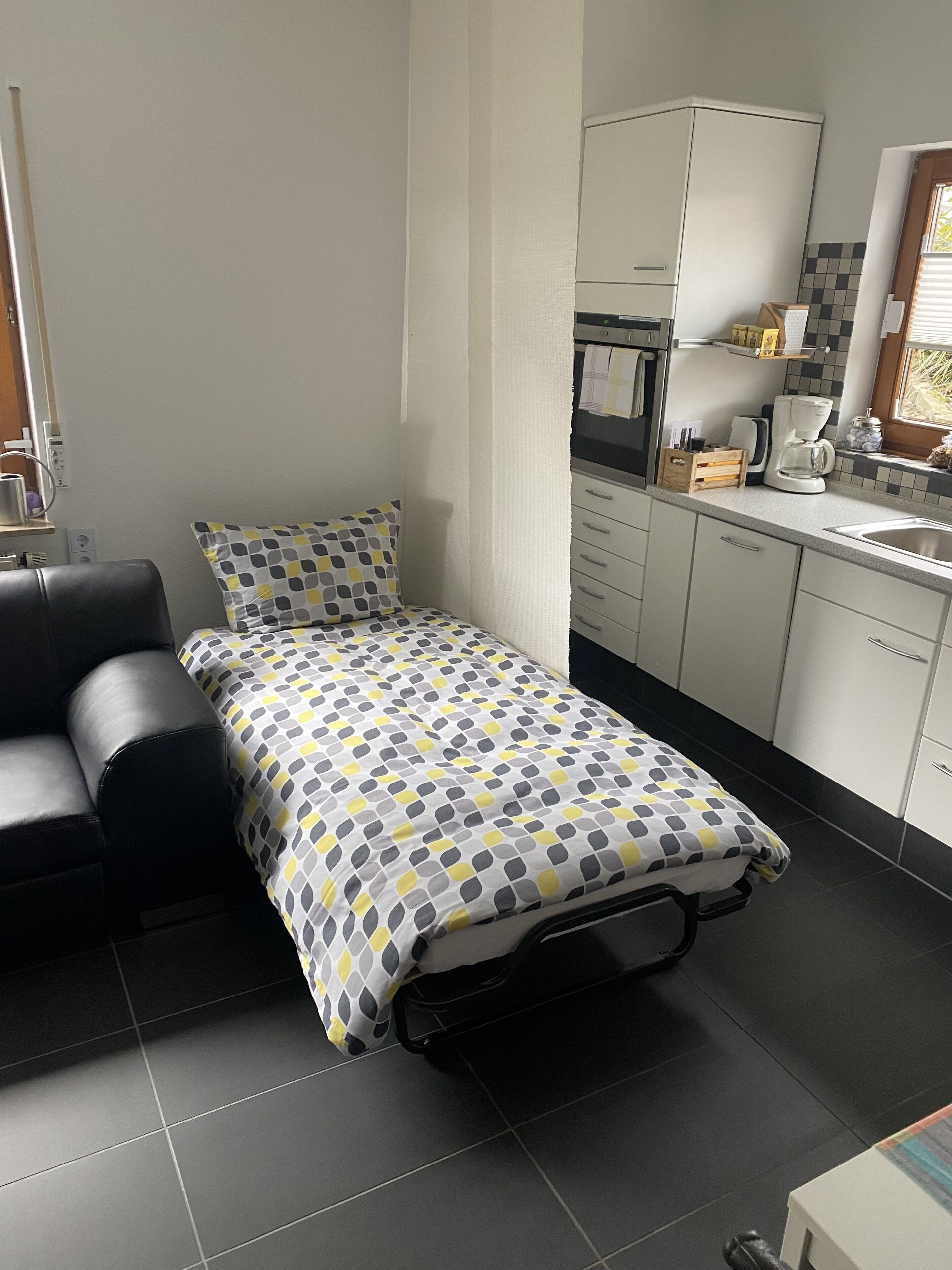 Rottenburg Seebronn 2 rooms. Bathroom, terrace, own entrance, easily accessible