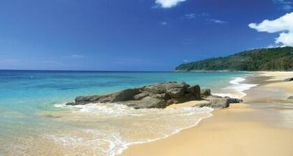 Luxurious, quiet, private Pool-Villa Lotus, 7/7 housekeeper/butler