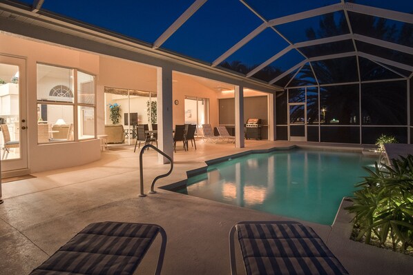 Outdoor pool, a heated pool