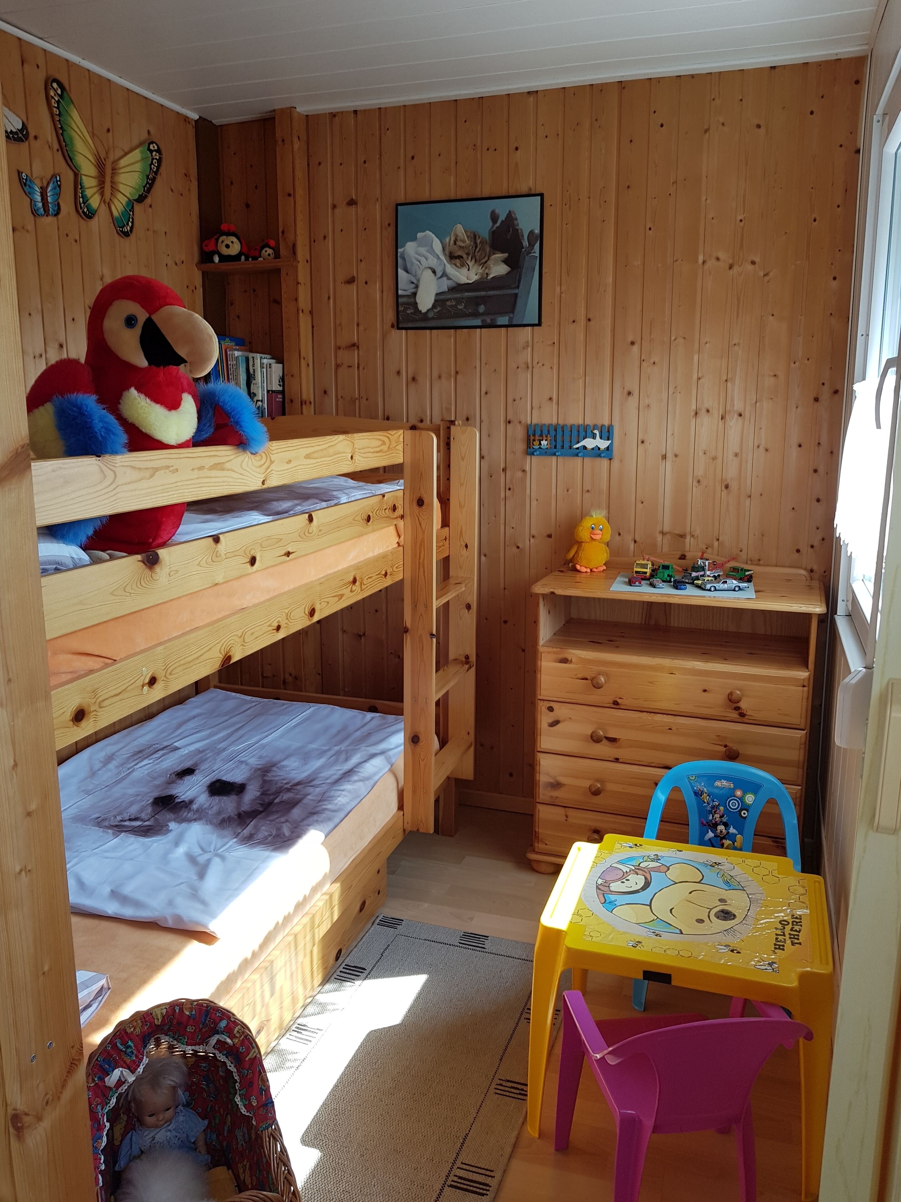 Experience pure nature in a bungalow near the lake! 75.00 EUR/night for 5 people