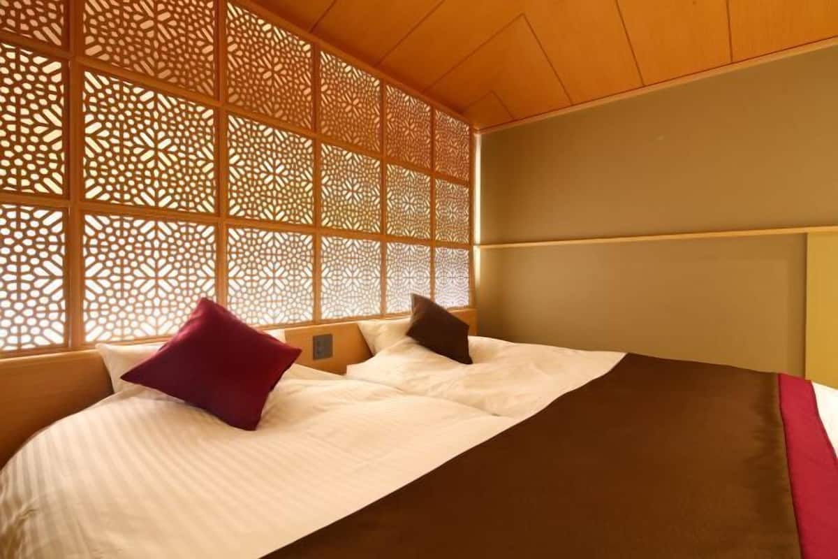 1 chambre, minibar, coffres-forts dans les chambres