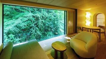 Main Building Deluxe Room -seon- / -fuuka-, Non Smoking | Minibar, in-room safe, individually decorated, individually furnished