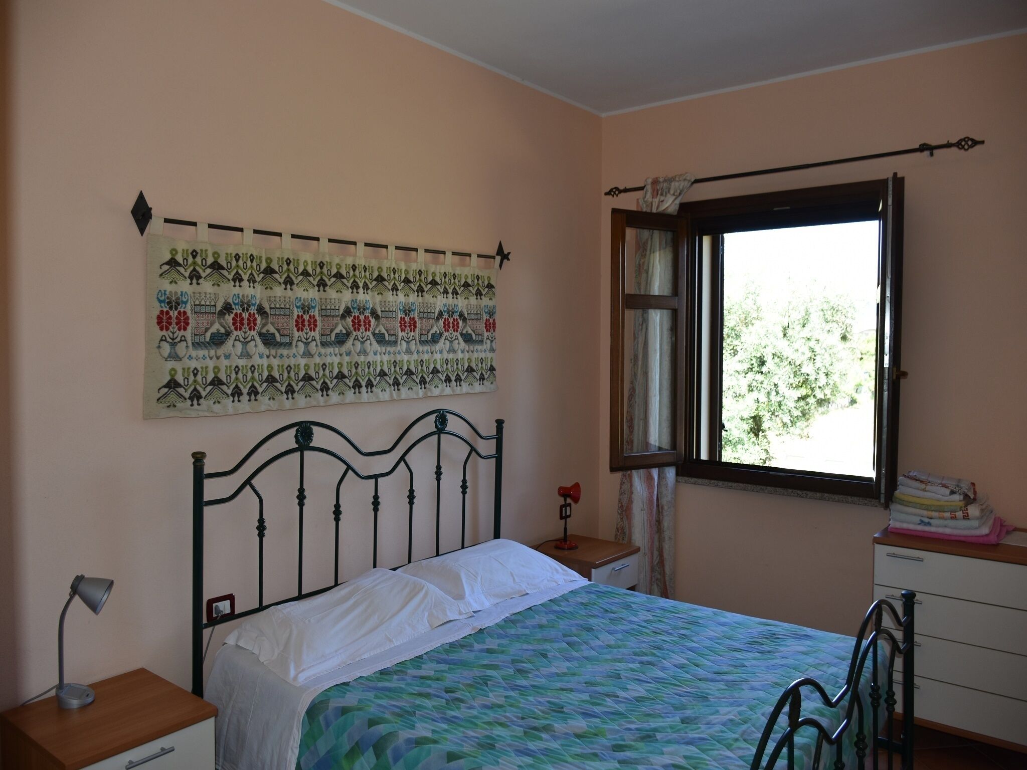 Apartment in villa with garden to 5 minutes from the sandy beach