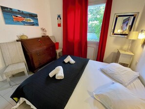 4 Schlafzimmer, Bügeleisen/Bügelbrett, kostenloses WLAN, Bettwäsche