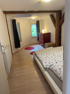 2 chambres, Wi-Fi gratuit, draps fournis
