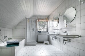 Nicht klassifiziertes Bild, 4 von 27, Schaltfläche