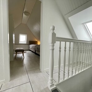 2 chambres, fer et planche à repasser, lit parapluie, Wi-Fi gratuit