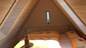 3 chambres, bureau, draps fournis