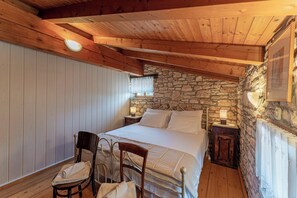 2 slaapkamers, een strijkplank/strijkijzer, wifi, beddengoed