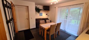Dining - Your apartment in the natural snow paradise (Wald am Arlberg)