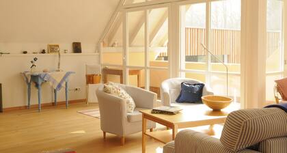 Exklusive Ferienwohnung | Traumlage am Fuße der Alpen | Allergikergeeignet