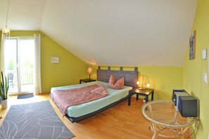 2 Schlafzimmer, Bügeleisen/Bügelbrett, Reisekinderbett, kostenloses WLAN