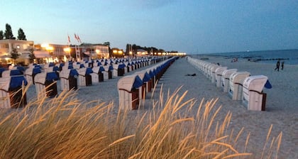 Top apartment with 2 bedrooms, balcony and internet flat rate