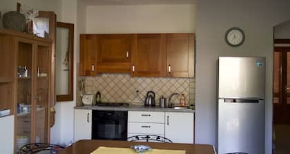 Mediterranean, fully equipped apartment with two terraces