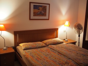 2 bedrooms, iron/ironing board