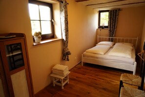 3 chambres, Wi-Fi gratuit, draps fournis