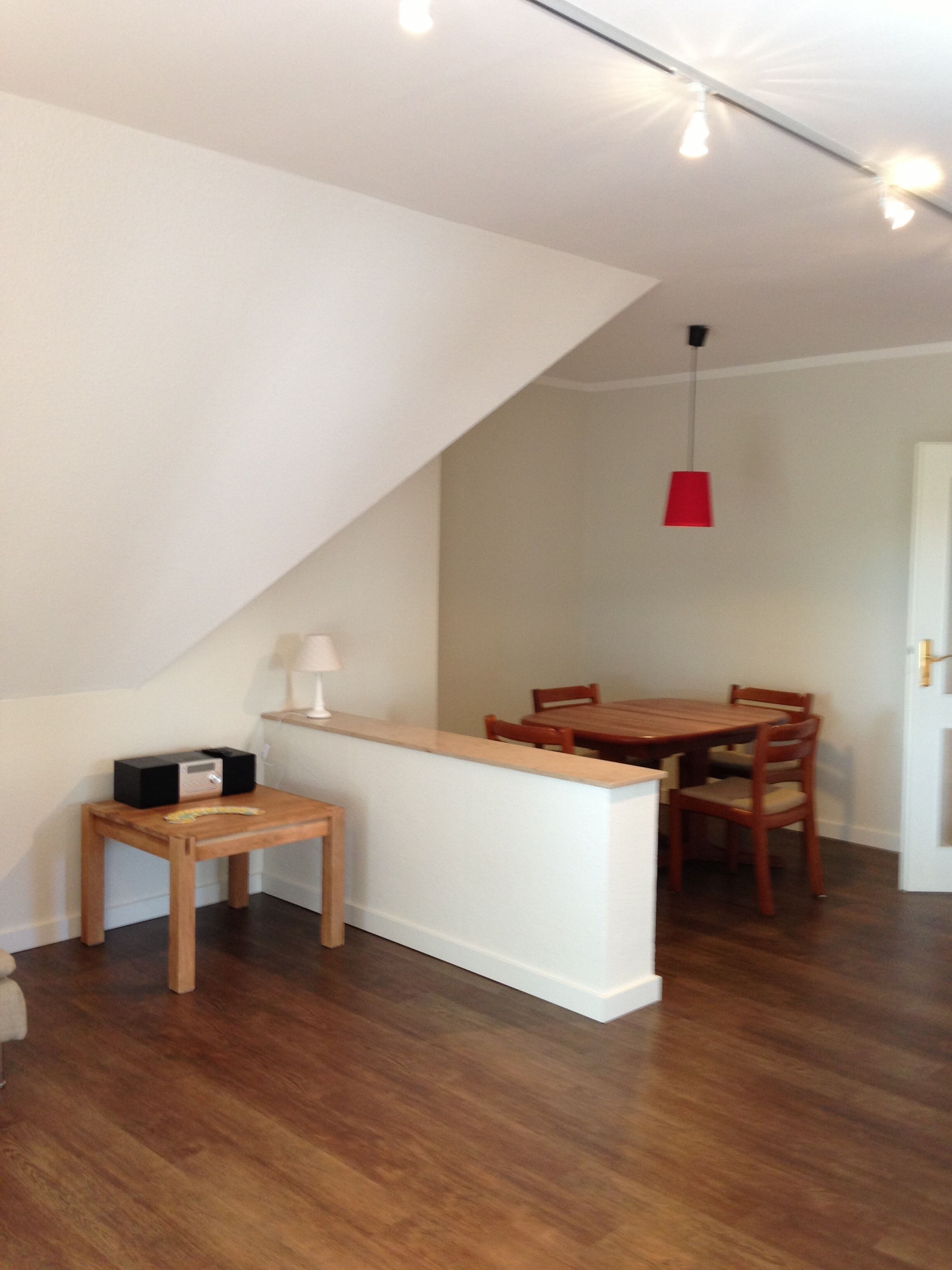 spacious top floor apartment in a perfect location