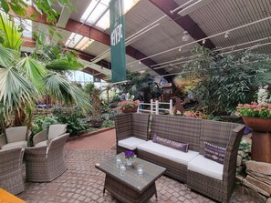 Property grounds - Beautiful apartment in the heart of East Frisia near the North Sea (Uplengen)