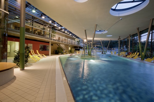 Schwimmhalle Bad Brambach