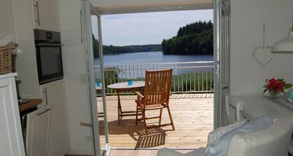 Nueva primera vez 7/18. Casa en la terraza del lago Seelage directo, lago de baño