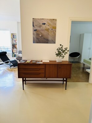 Interior - stylish, sunny, and quiet penthouse with a dream view - relax and enjoy (Meran)