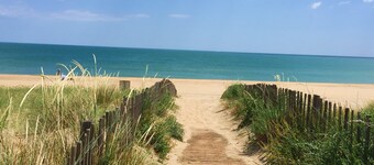 New 3 bedrooms, 2 bathrooms, 4 persons, pool, between Étang and vineyards