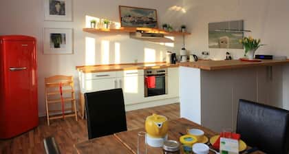 INSELVILLA - Ferienwohnung auf der Insel in Hameln