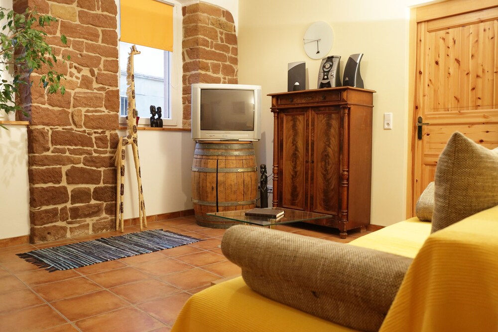Loving newly renovated apartment in the city center for max 4 people.