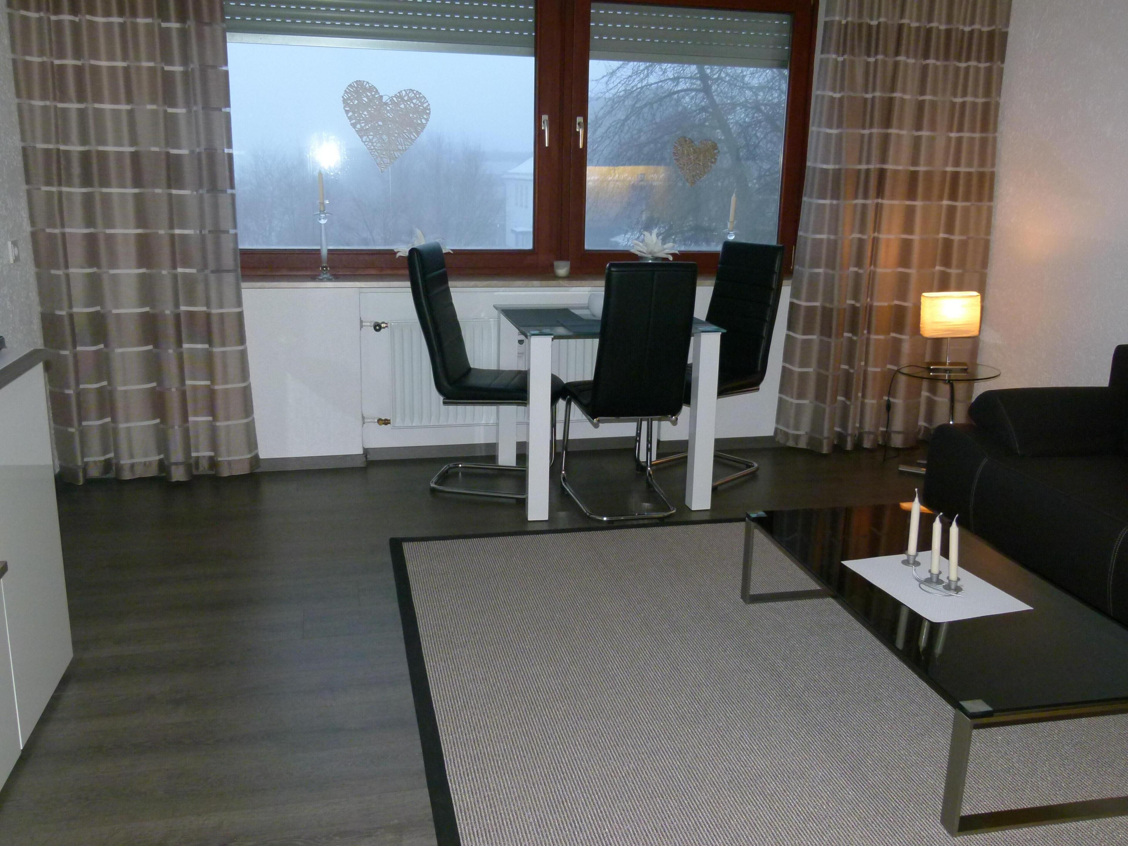 Modern apartment in the center right on the ski carousel