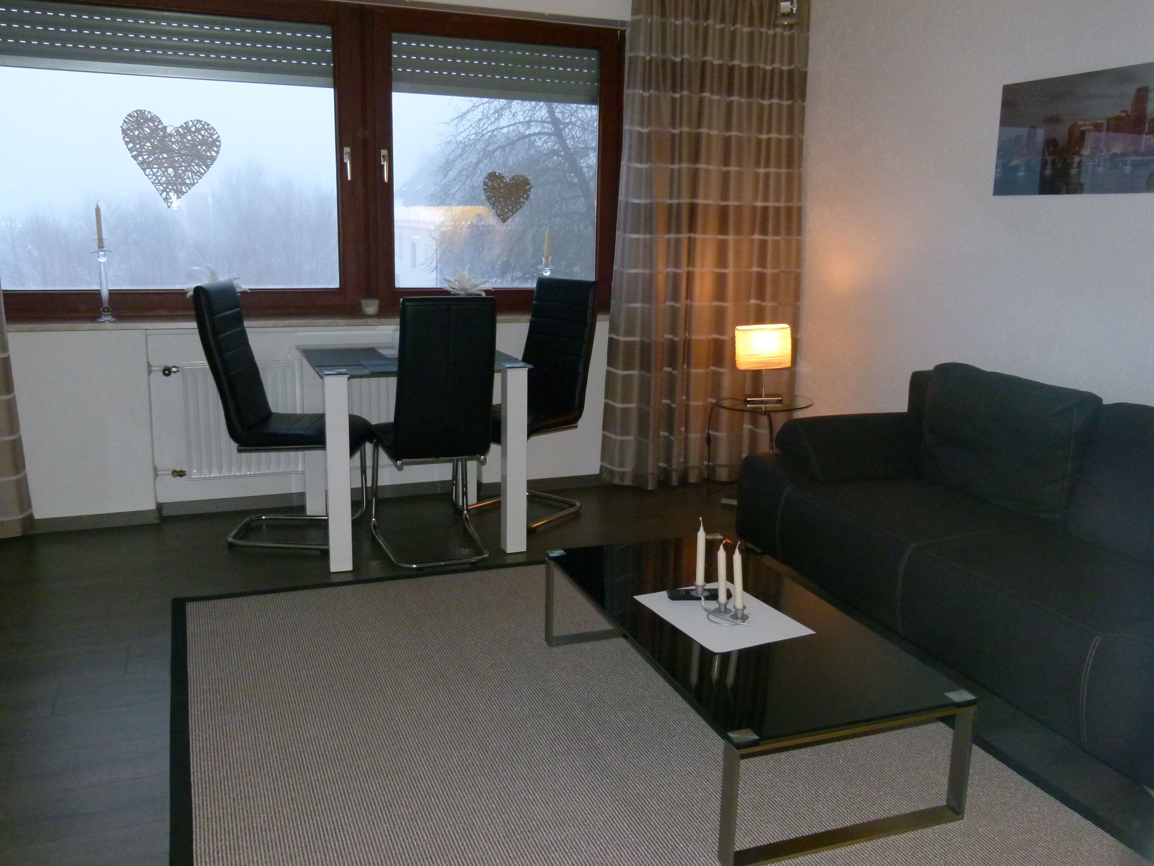 Modern apartment in the center right on the ski carousel