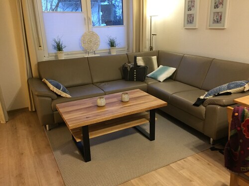Bright and friendly apartment for 4 p. With 2 bedrooms, terrace / garden