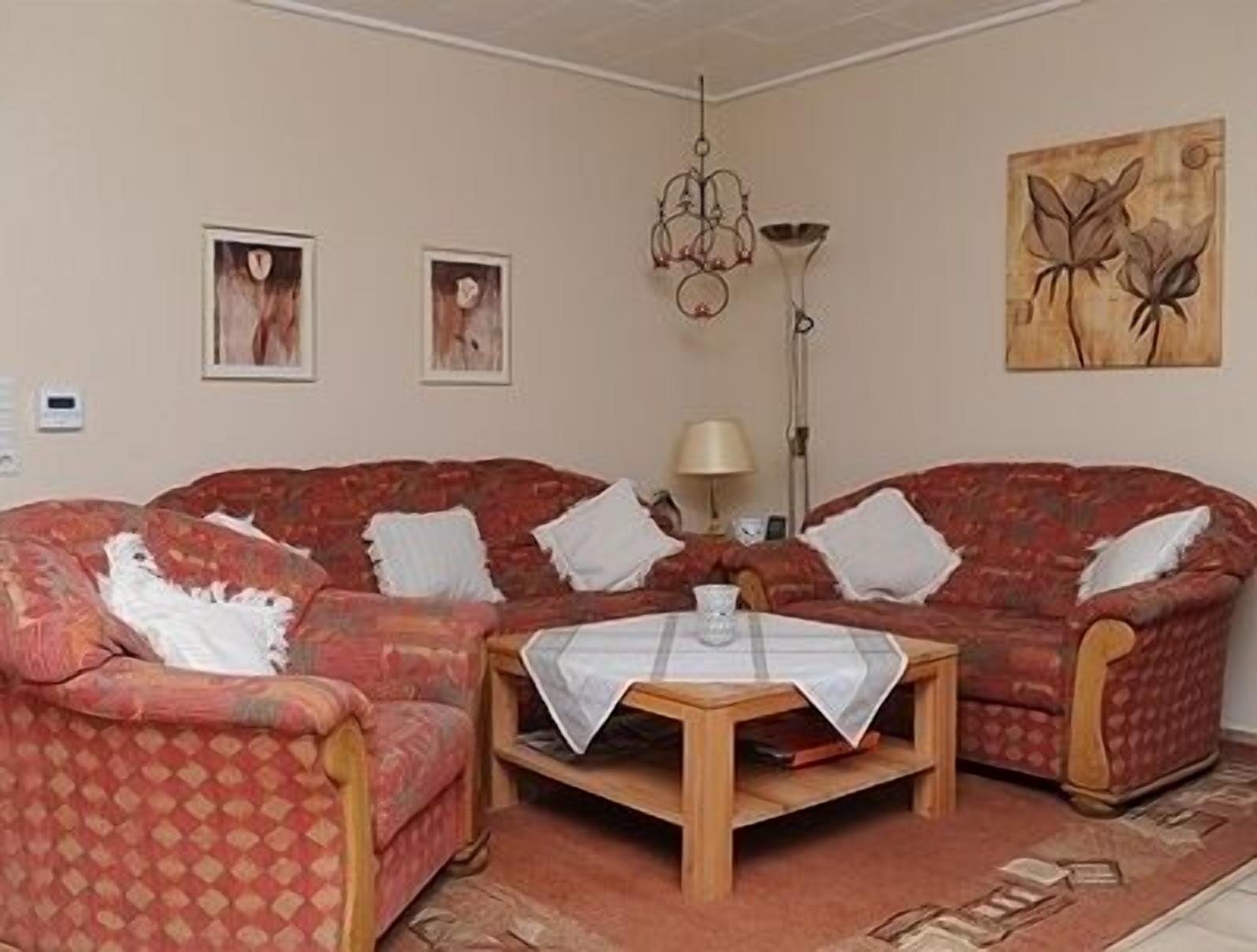 Single-storey, cozy apartment with large sun terrace incl. Beach chair