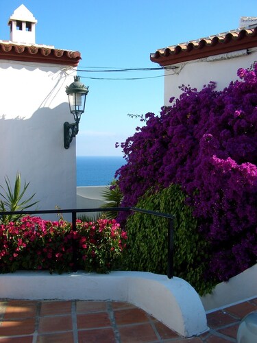Fantastique appartement avec vue imprenable sur la mer, soleil toute la journée
