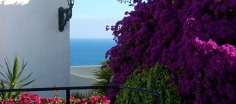 Fantastic apartment with breathtaking sea views, sun all day