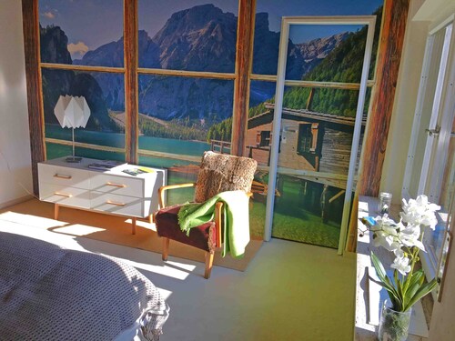 Sonnenhelle große Komfort-Ferienwohnung mit Bergblick am Chiemsee