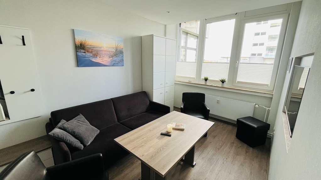 Zweiraumwohnung Im Eg In Bester Lage, Unmittelbar An Der Strandpromenade - Norderney