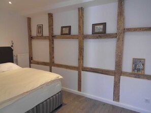 3 Schlafzimmer, Reisekinderbett, WLAN, Bettwäsche