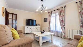 Een flatscreentelevisie