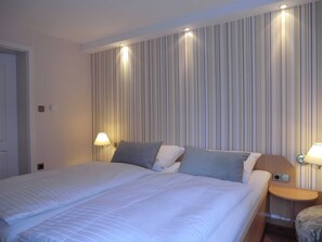 2 bedrooms, desk, travel cot, WiFi - Apartment Knurrhahn - Apartment Knurrhahn (Karlshagen)